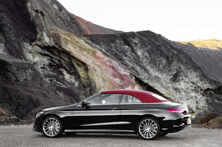  Mercedes-AMG C43 4Matic Cabriolet 2016 года  (фото 16 из 39)